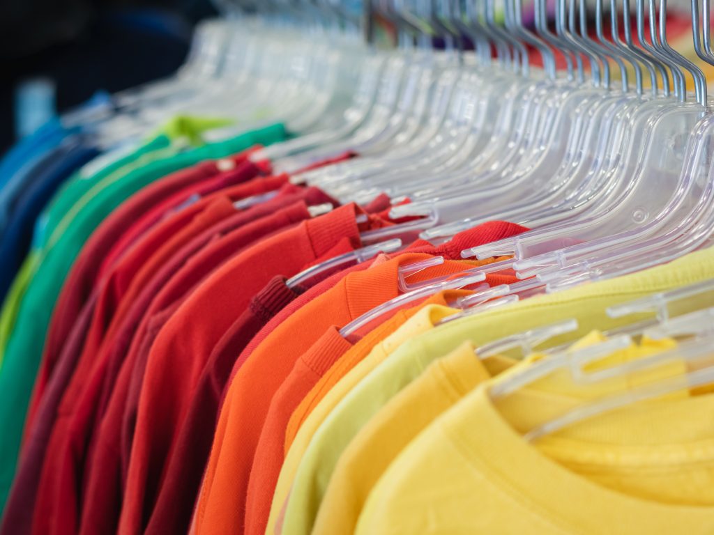 Magliette divertenti e alla moda per ogni occasione